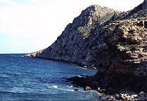 Acantilados calcreos, en Cabo Cope, guilas