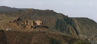 Zona minera de la Uni�n, vista desde el camino hacia el Llano del Beal
